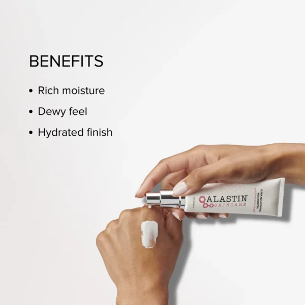 Ultra Nourishing Moisturizer with TriHex Technology® - Image 2